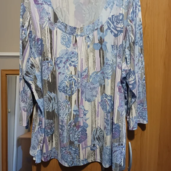 Vintage Penningtons Soft Aqua Quilted Vest with Stud Accents - Picture 8 of 8